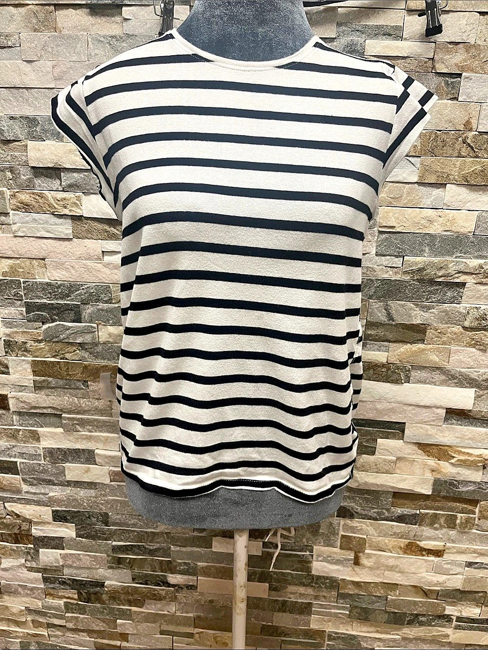 ZARA Striped Short Sleeve Top in White & Black Like New